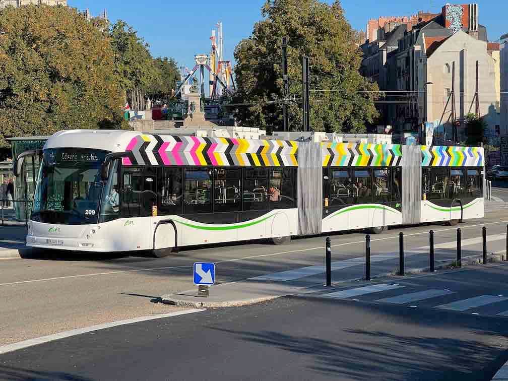 Busway du réseau TAN à Nantes